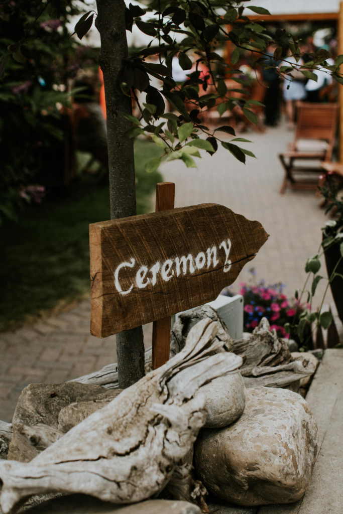 Canmore Wedding Decorations